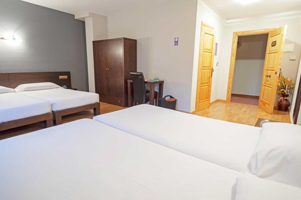 Hotel Alda Tordesillas Eksteriør billede
