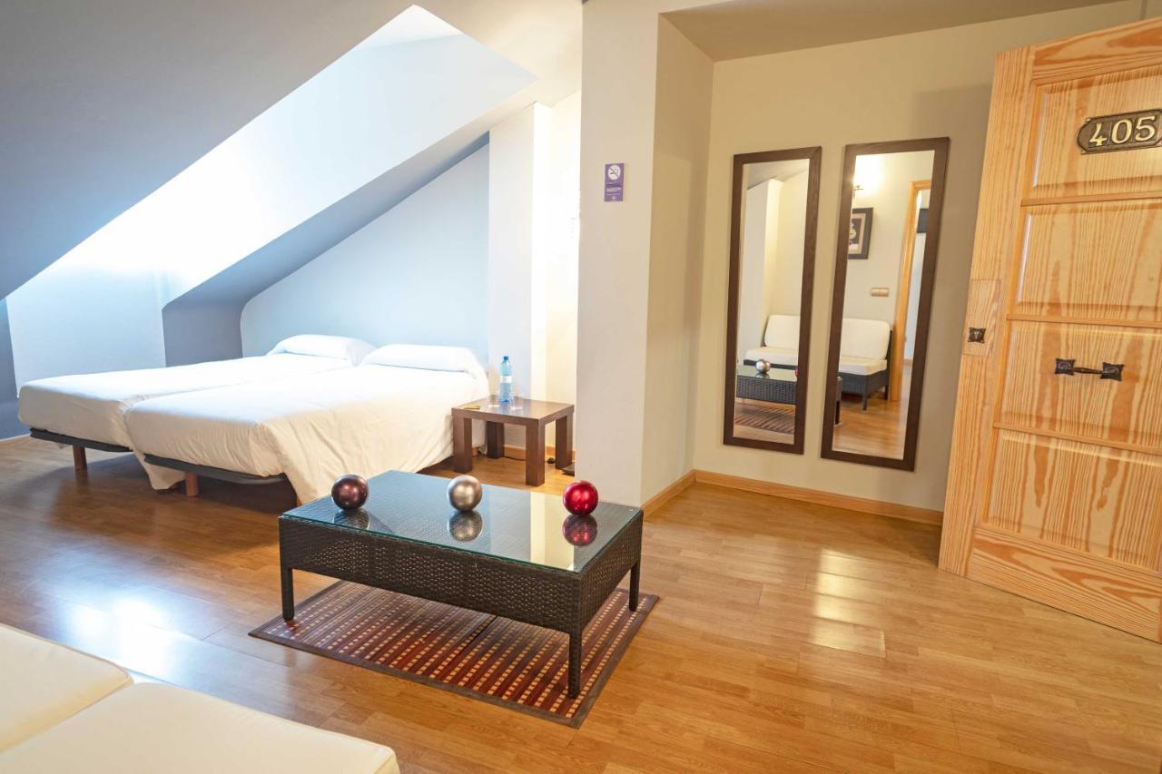 Hotel Alda Tordesillas Eksteriør billede